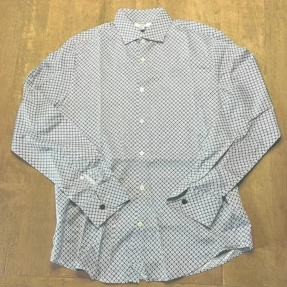 Murano slim fit men’s shirt, Medium, new condition